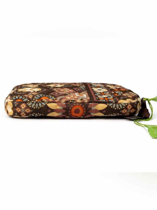 Vera Bradley Quilted Zip Tablet Case / Makeup Brush Organizer - Picture 4 of 6
